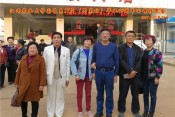 大学同学留念合影