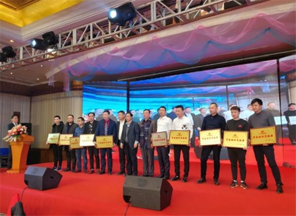 1546397532747510.jpg 2.jpg