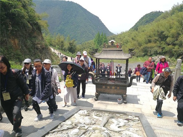 1557801374200328.jpg f718330ae1714d57a6e56c922de1b804.jpg