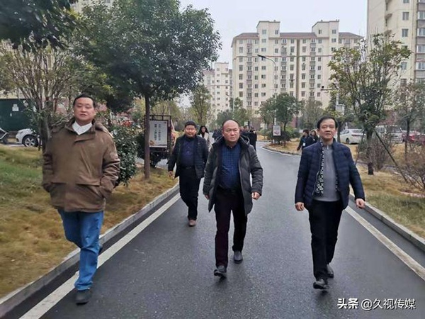 1586402580459432.jpg 56623cbf44f44de18b84760601b5aa9a.jpg