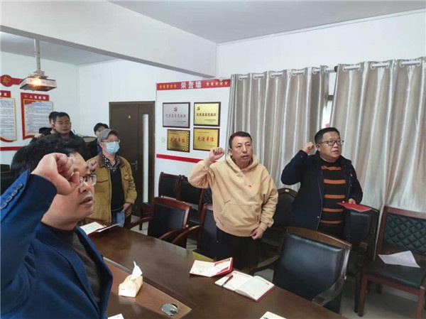 1639732375873253.jpg 0931018864.jpg