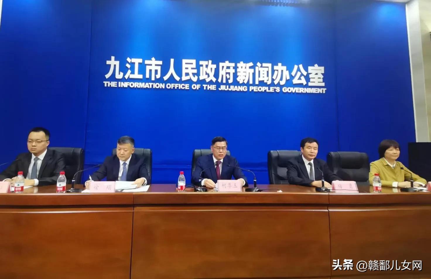 1665563311396124.jpg 4d76cb91743544778b34acd571765528~noop.jpg