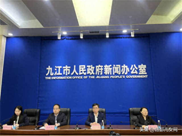 1711512195271588.jpg 3b9dd74a022f4d1cba159817e215413d~noop.jpg